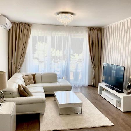Die Oase - Luxurious Apartment Near The City Center With Free Parking Bratysława Zewnętrze zdjęcie