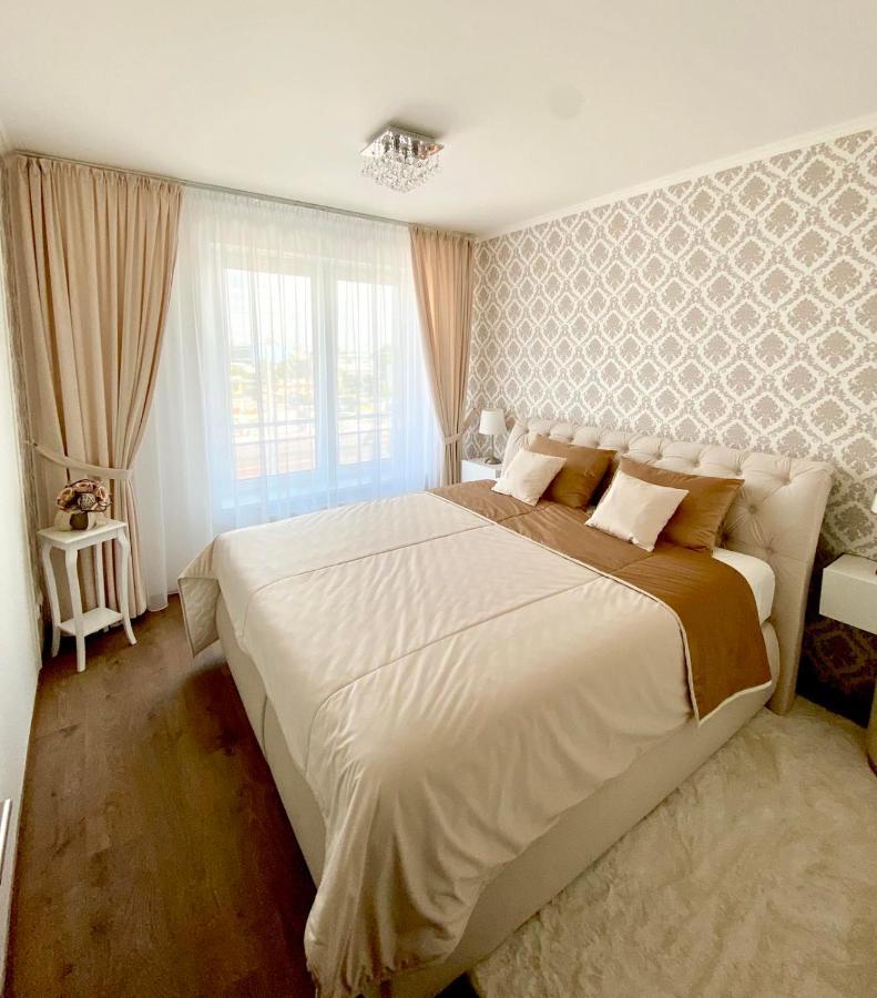 Die Oase - Luxurious Apartment Near The City Center With Free Parking Bratysława Zewnętrze zdjęcie